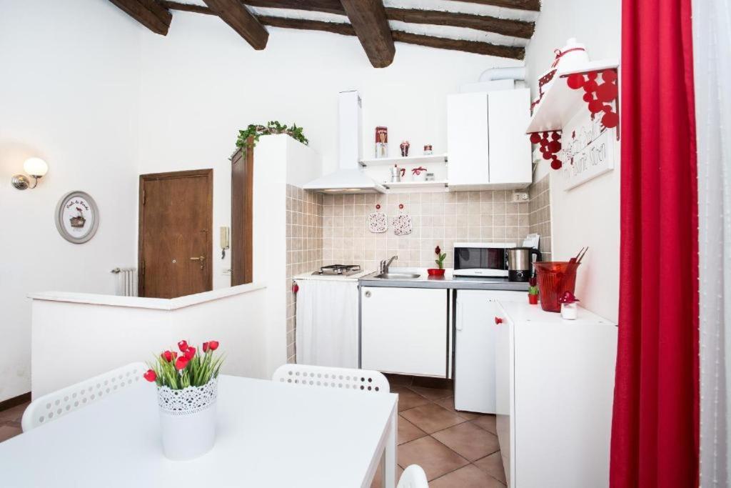 Moro Magenta 5 Casa E Appartamento Per Vacanze Rome Bagian luar foto